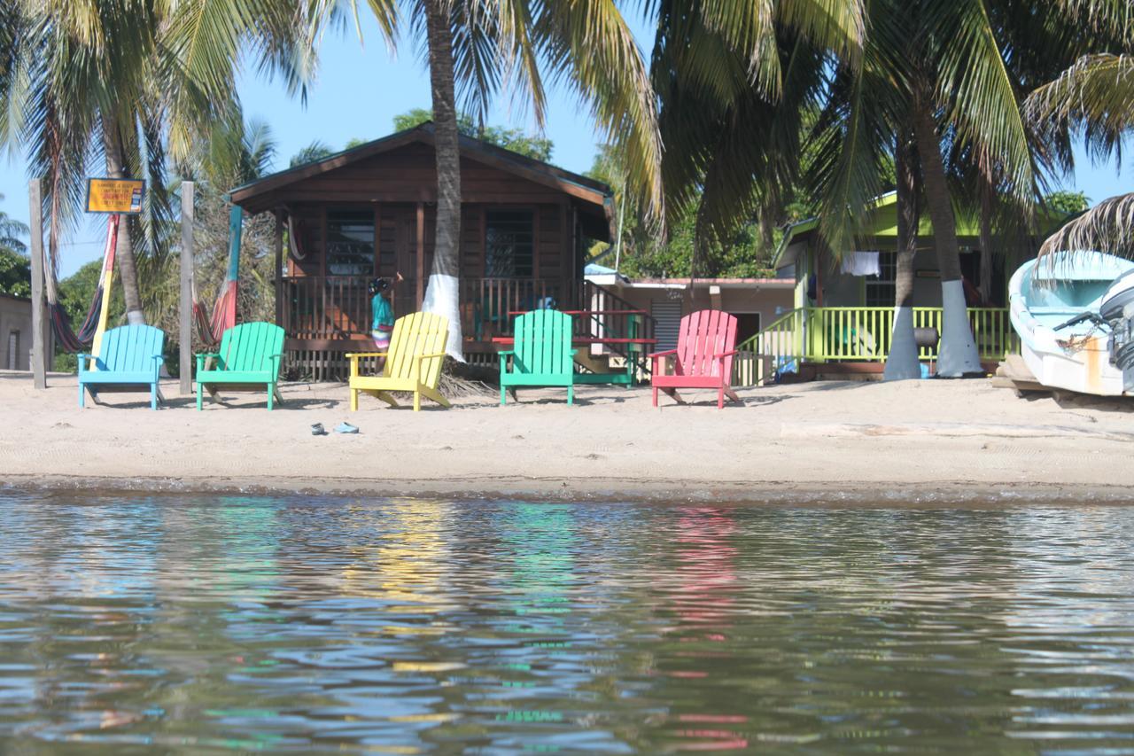 Sandpiper Beach Cabanas Villa Dangriga Exteriör bild